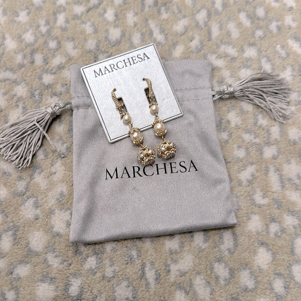 Brand new, never worn, Marchesa gold, pearl, and crystal drop earrings